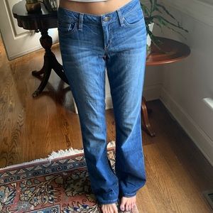 Joes Honey boot cut jeans.